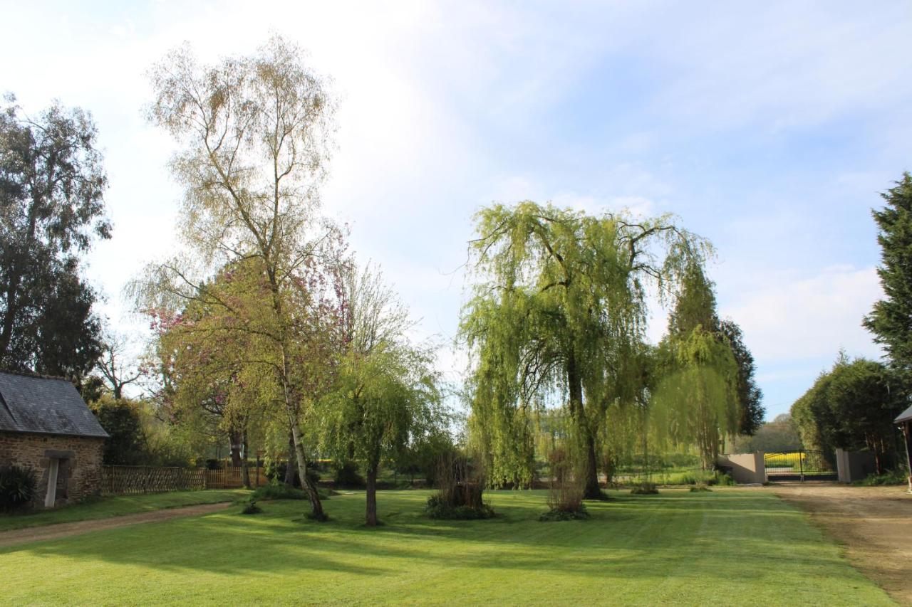 Le Manoir Des Haies Spa Les Champs-Géraux Exteriér fotografie