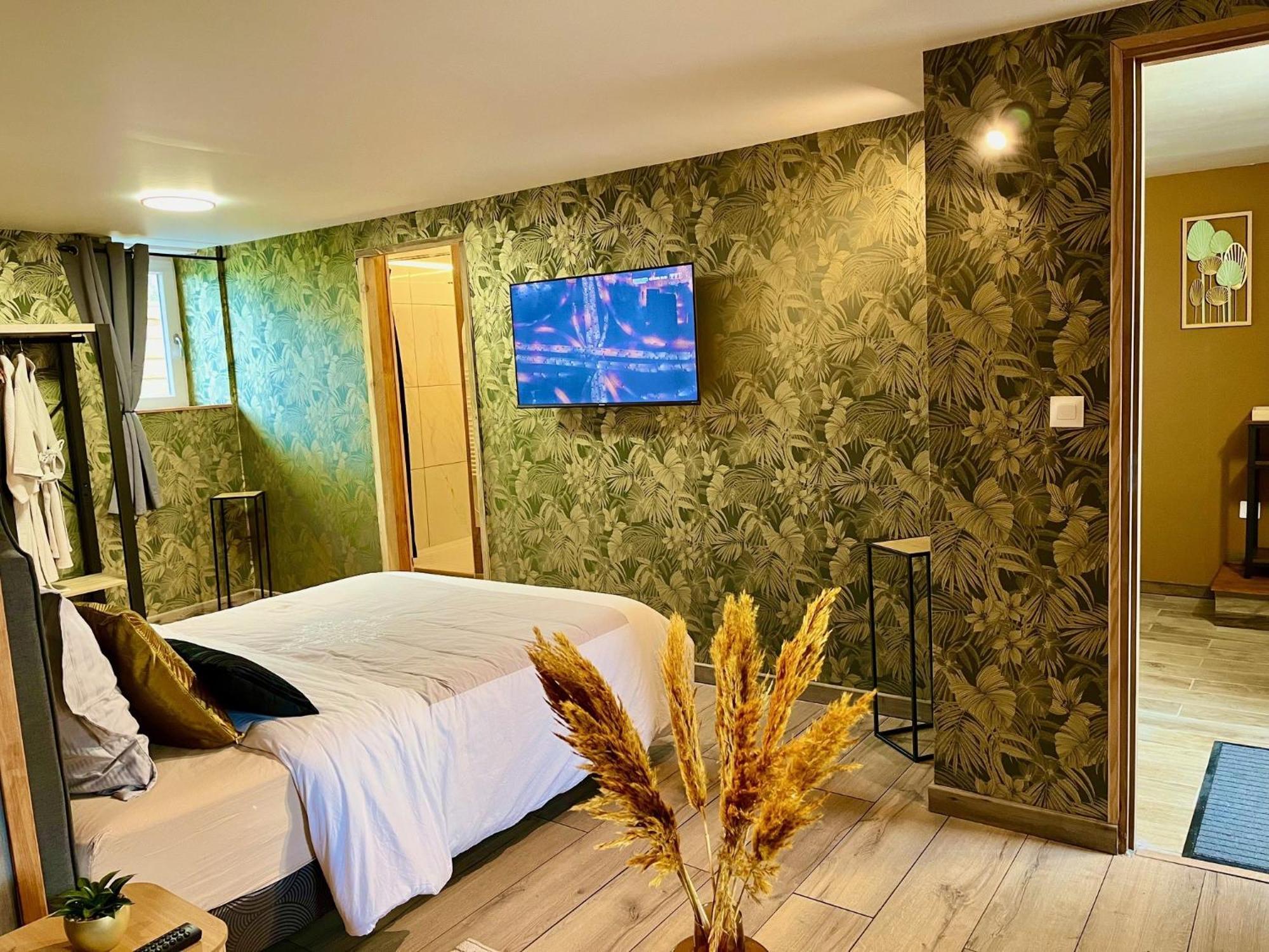 Le Manoir Des Haies Spa Les Champs-Géraux Exteriér fotografie