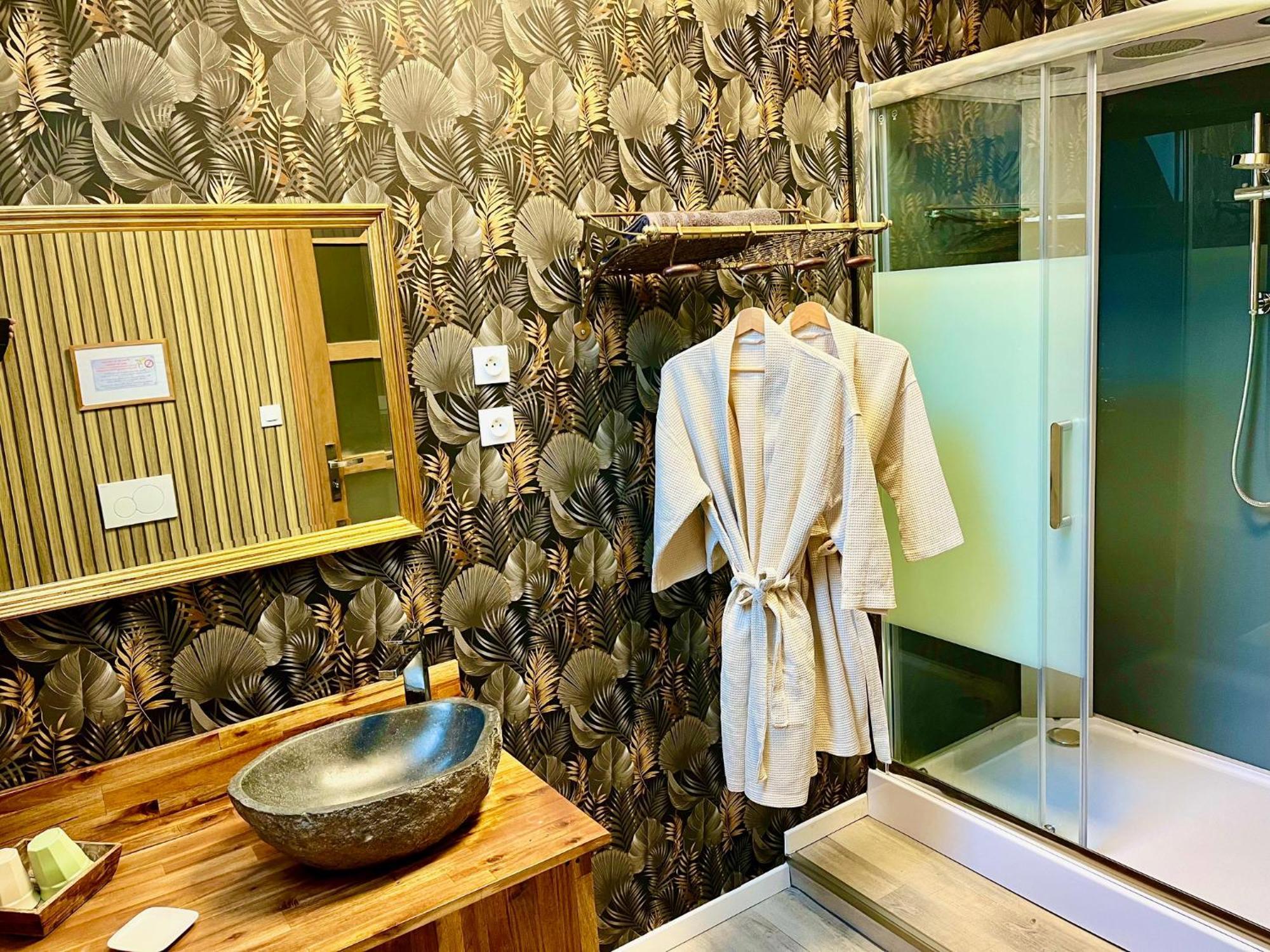 Le Manoir Des Haies Spa Les Champs-Géraux Exteriér fotografie